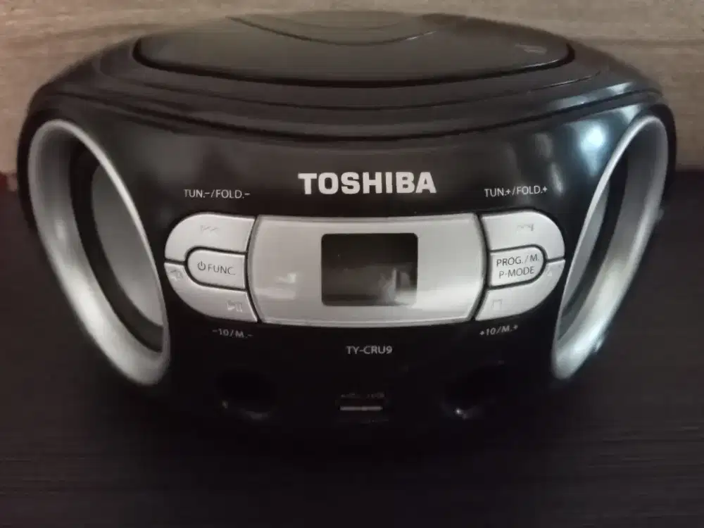 Mini Compo Toshiba TY CRU9 hitam