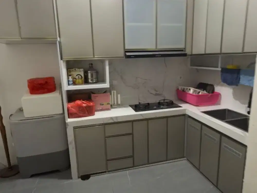 Dijual Rumah 1½ lt, Komplek Walikota di  Kelapa Gading Sukapura, Jakarta Utara