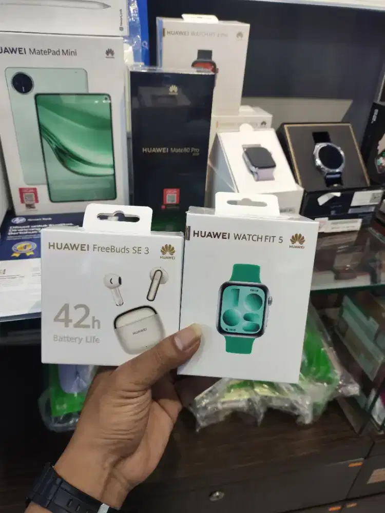 HUAWEI WATCH FIT 5 + FREEBUDS SE 3