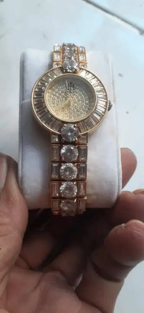 Jam tangan vintage full diamond