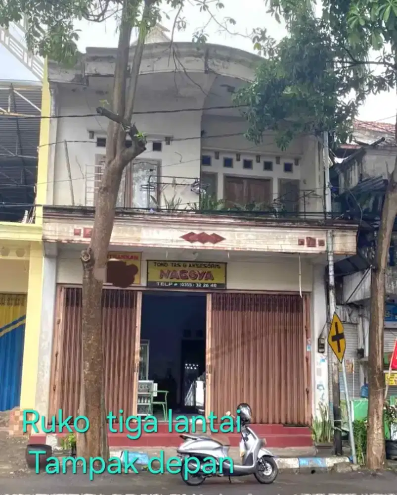 Dijual/disewakan Ruko 3 lantai