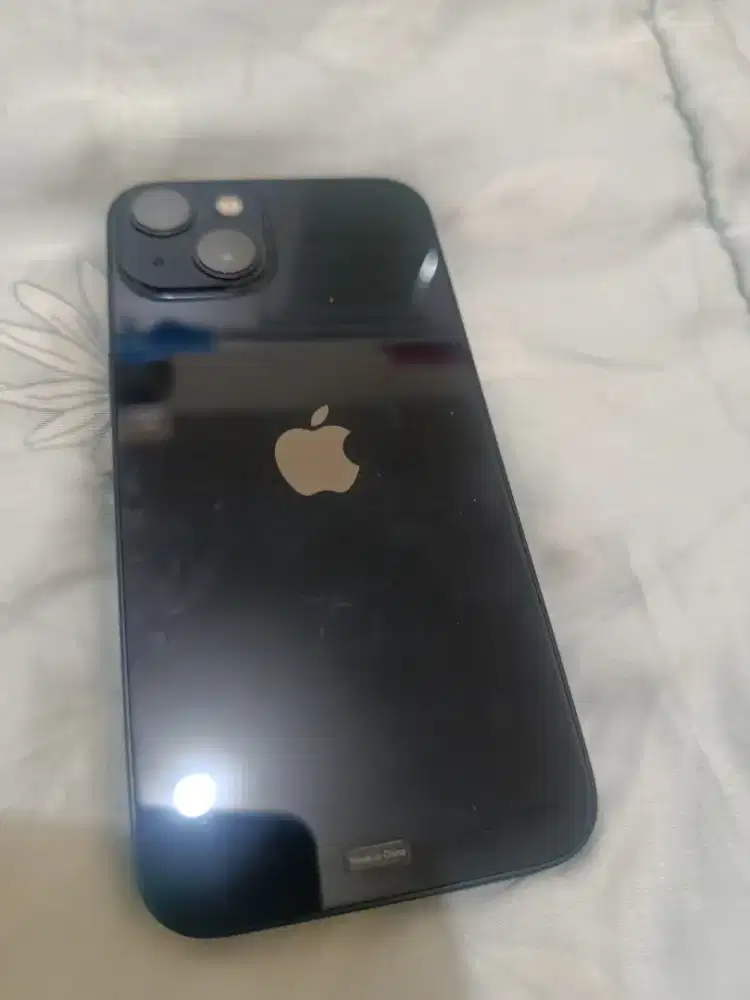 Iphone 13 kondisi bagus jarang di pakai