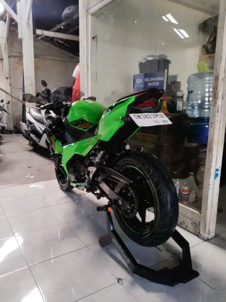 Ninja fi 250 CC thn 2023 kyles Bali dharma motor