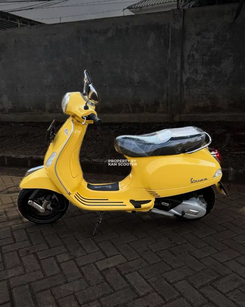 JUAL MURAH VESPA LX 125 iGET 2017 MULUS