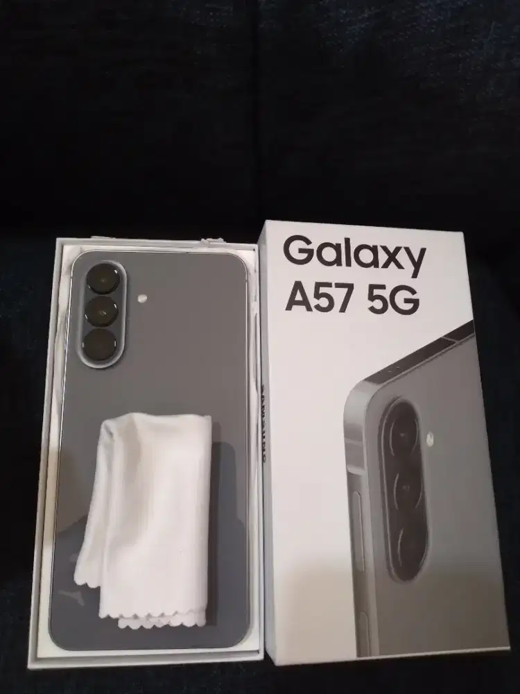 SAMSUNG A57 5G 8/256 GREY