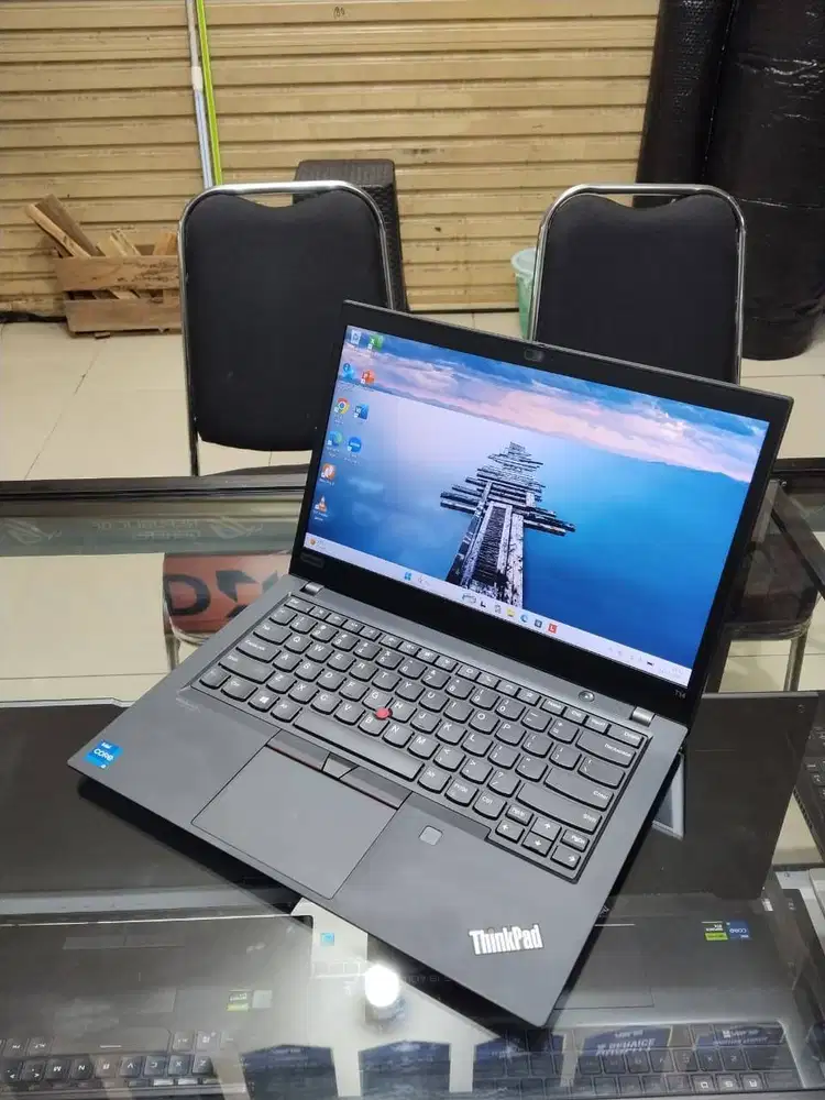 Lenovo ThinkPad T14 Gen2 Intel core i5-1145G7 RAM 16GB SSD 256GB