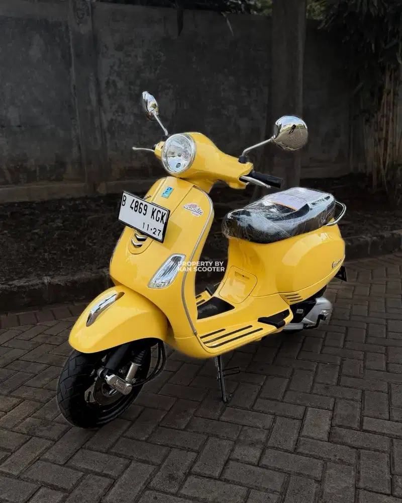 VESPA LX 125 iGET 2017 BERGARANSI
