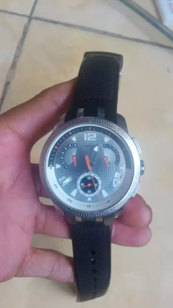 jual cepat jam tangan Second Swatch V8 sr936