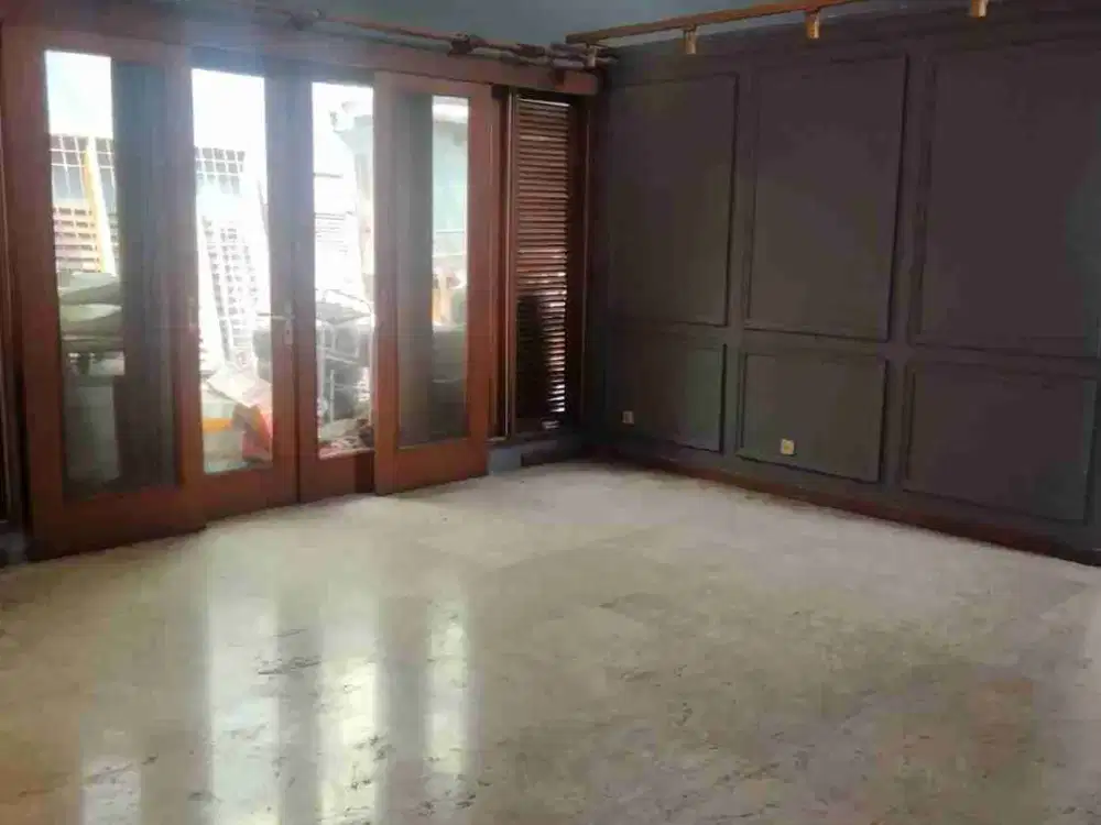 Di sewakan Rumah di pakubuwono