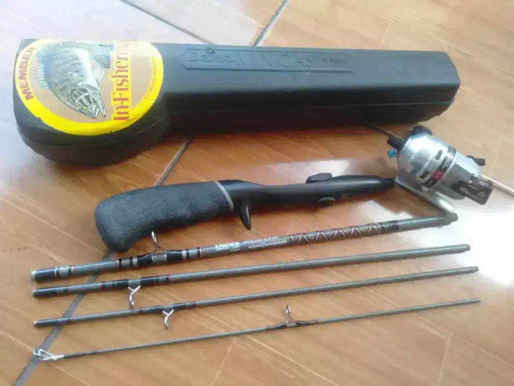 Joran pancing & Reel pancing Vintage Daiwa Minicast.