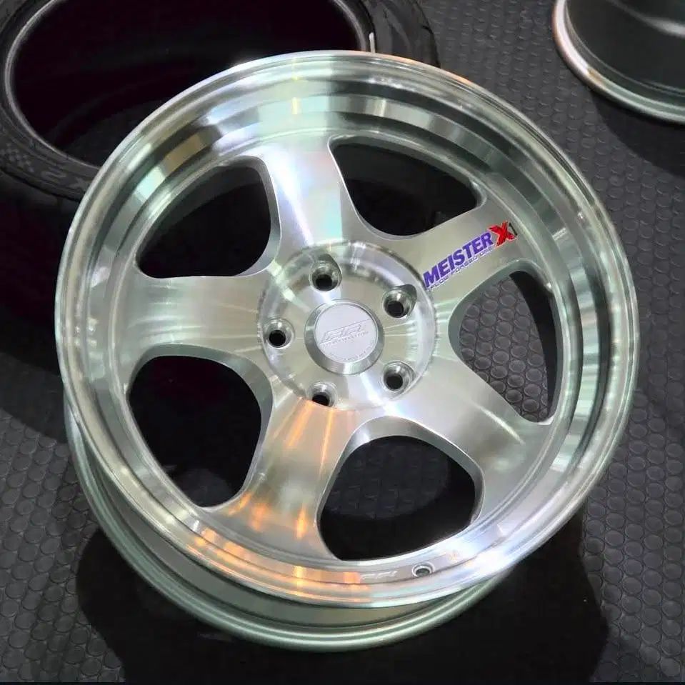 Velg R18 Work Meister 5x120