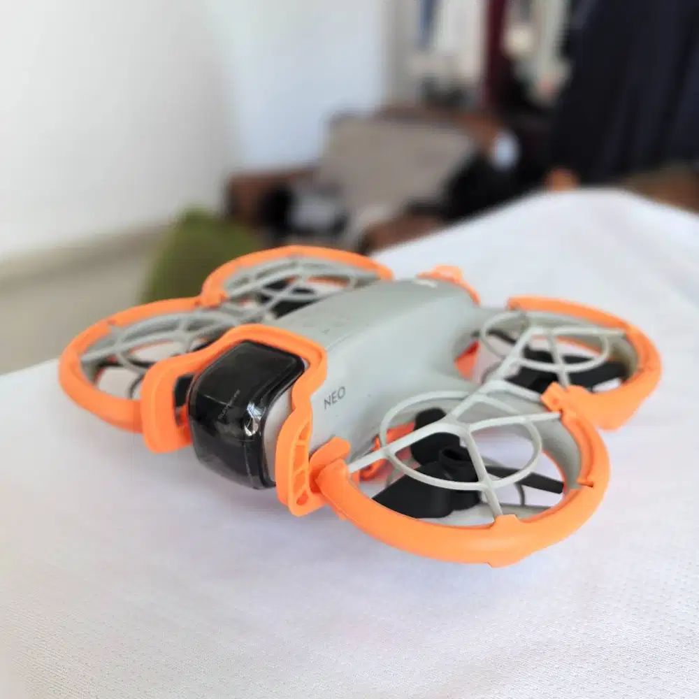 DJI Neo Combo - 3 Baterai, GoogkeN3, RC Motion (seperti Baru)