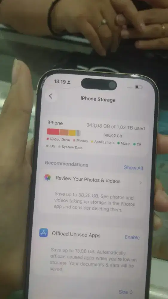 Jual iphone 16 pro 1tb fullset