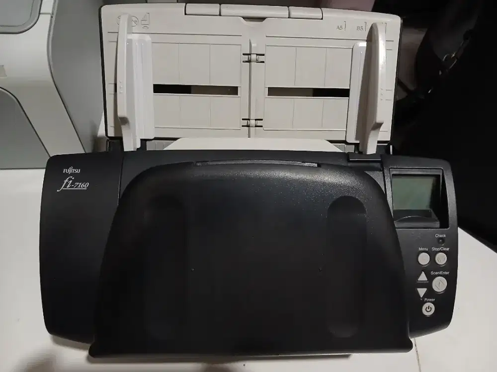 Scaner fujitsu bekas