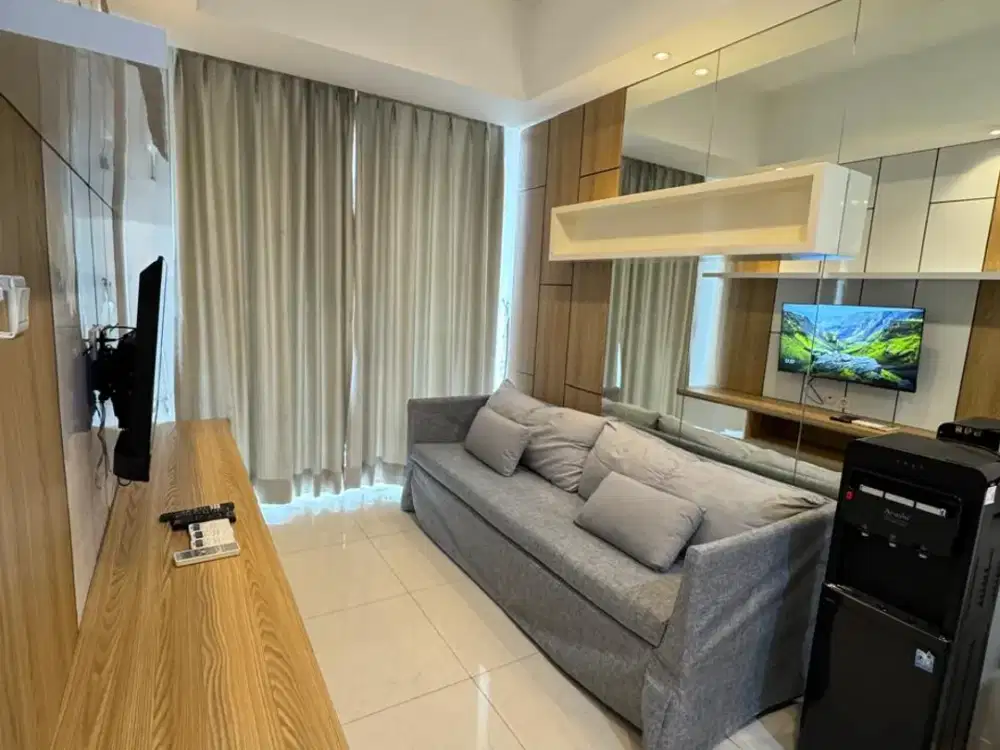 disewakan 3 bedroom full furnish taman anggrek residence