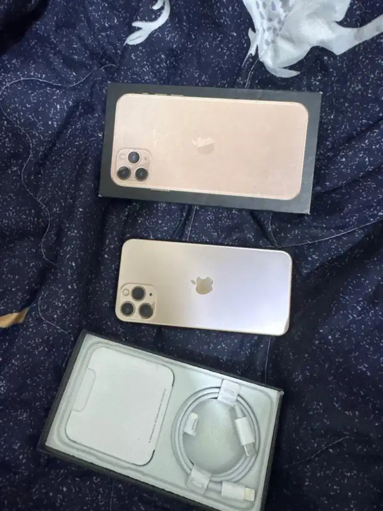 Iphone 11 pro 256gb saatnya baru
