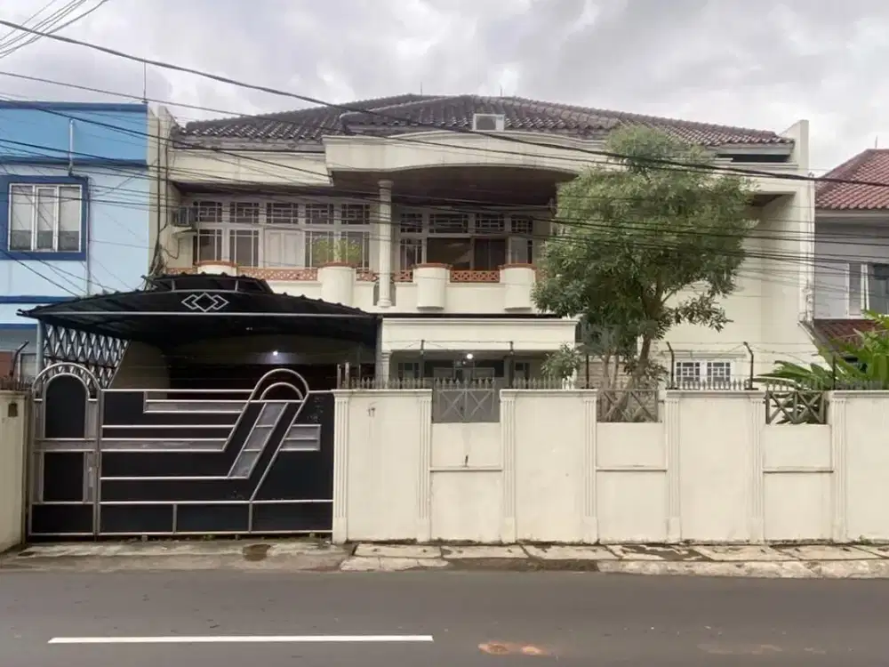 RUMAH BAGUS TANAH LUAS PINGGIR JALAN BISA UNTUK KANTOR di VETERAN BINTARO JAKARTA SELATAN