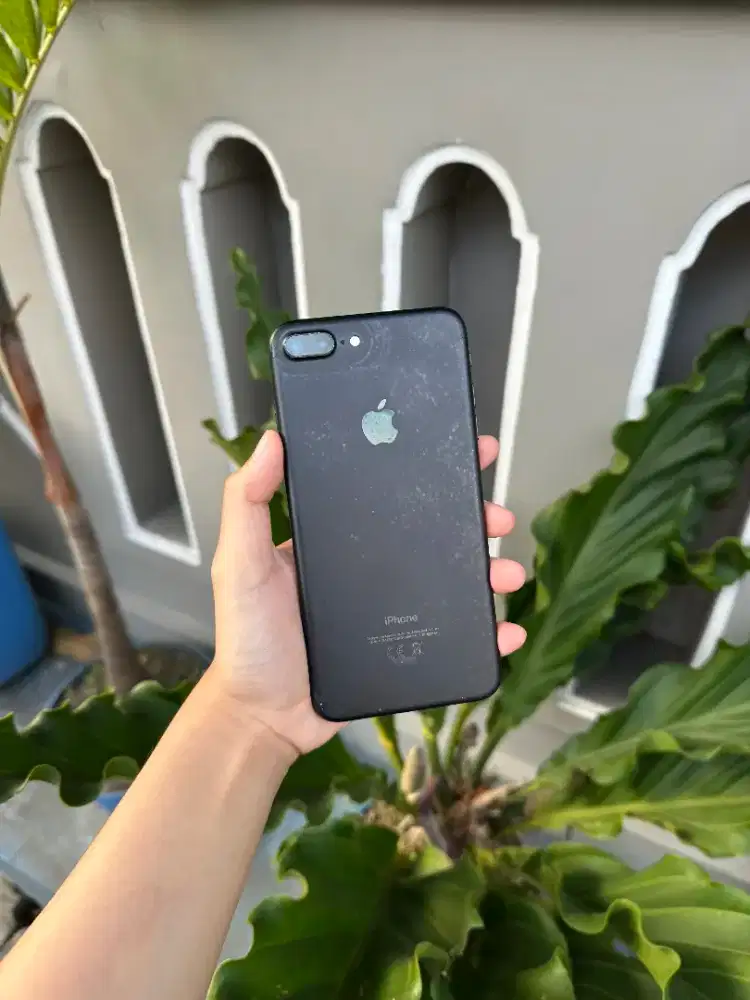 7 plus 128 GB ex iBox
