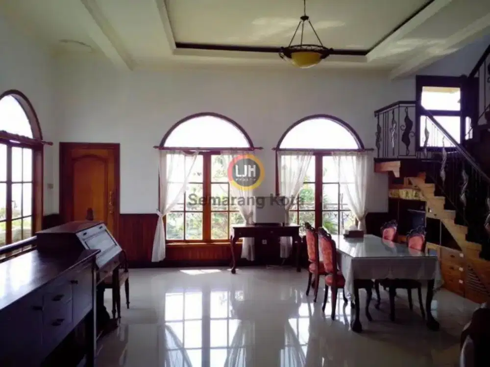Rumah premium di jalan Kyai Mojo