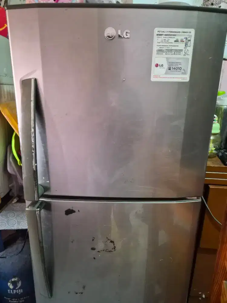 Kulkas LG 2 pintu