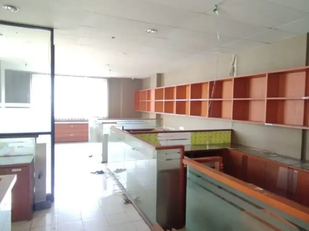 Disewakan ruko di Golden Boulevard - BSD City Tangerang Selatan