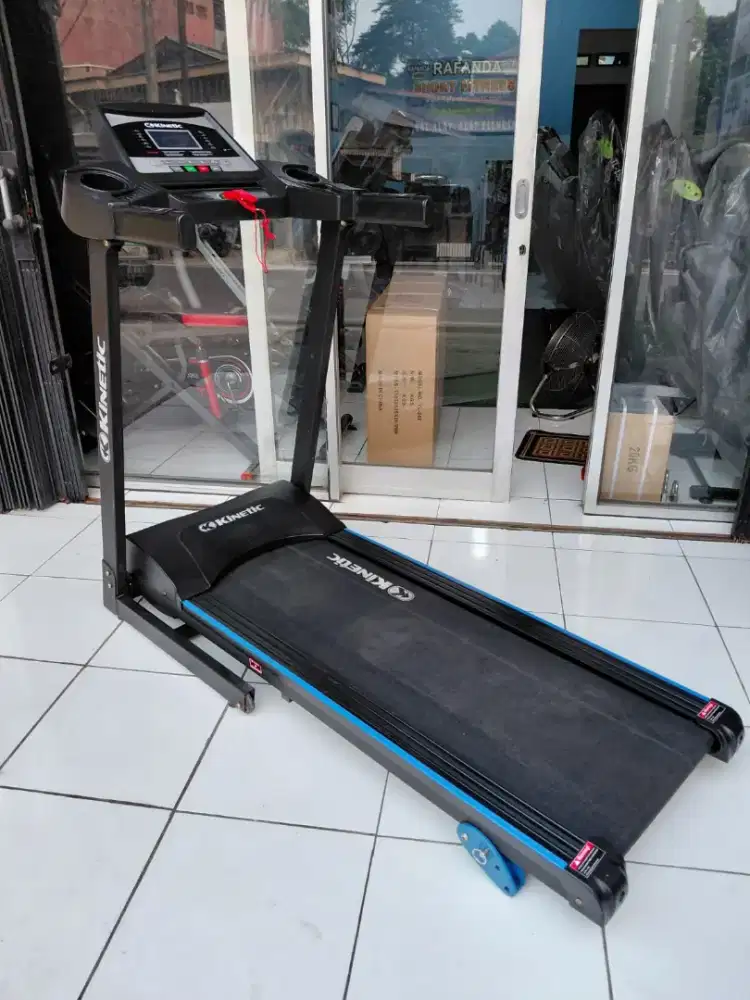 Treadmill Elektrik Kinetic Ghahar Second Sangat Layak Pakai