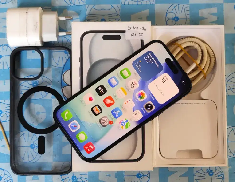 iPhone 15 128 GB iBox