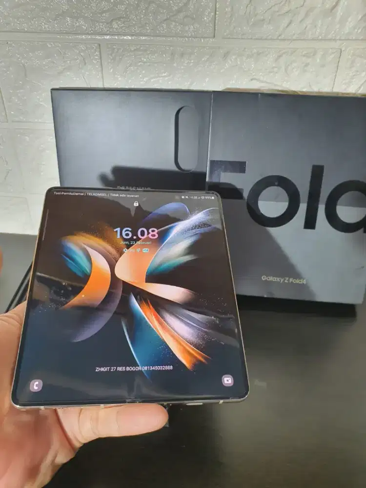 Samsung Z Fold 4 Baige 12/256 Minus lcd depan garis 1 pink line