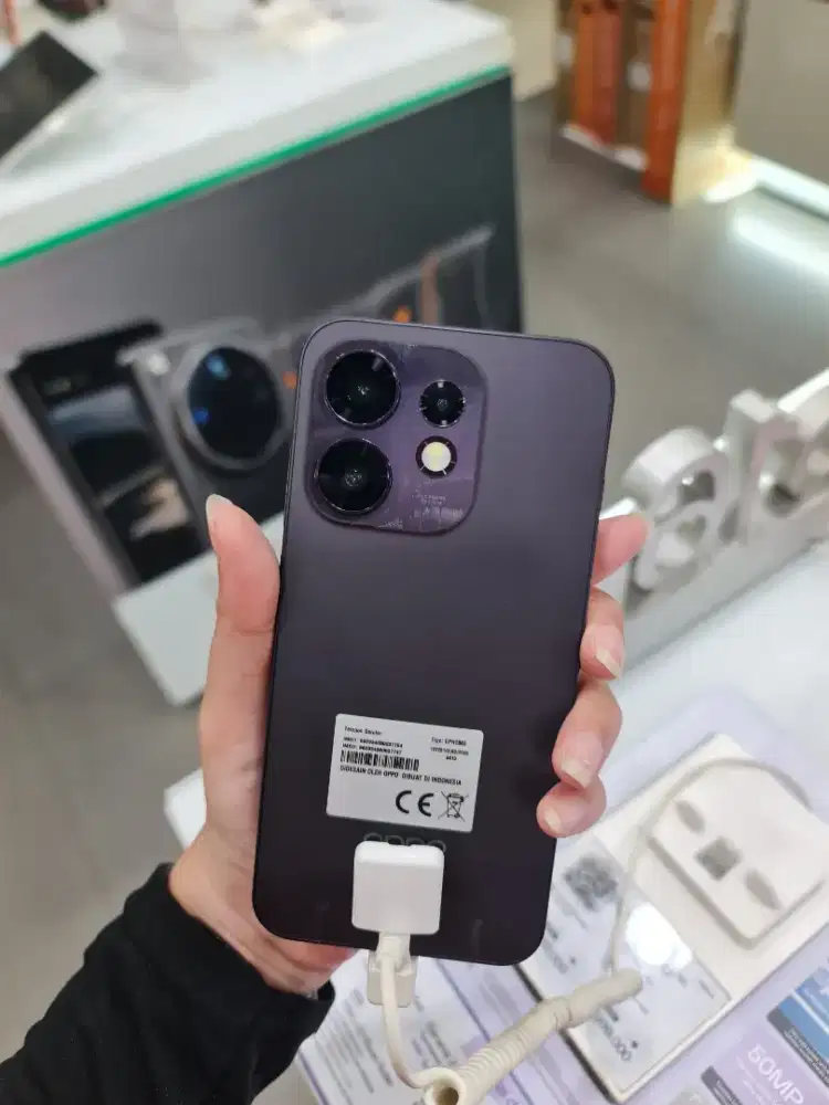 Oppo reno 16 garansi resmi bisa kredit