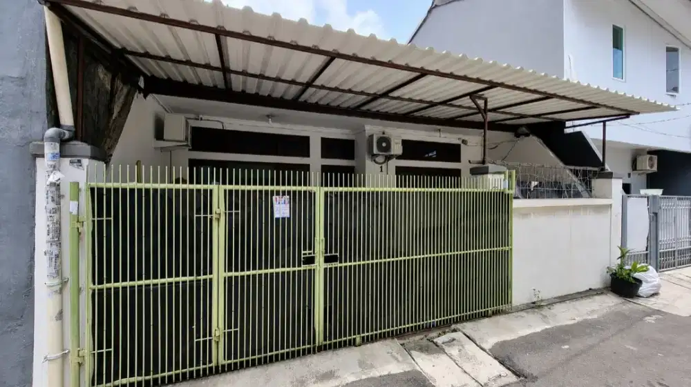 IP3146: Rumah Lama Layak Huni di Tanjung Duren