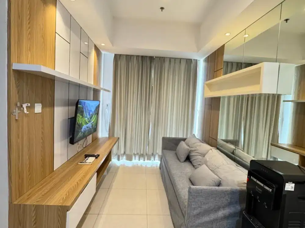 disewakan 3 bedroom full furnish taman anggrek residence