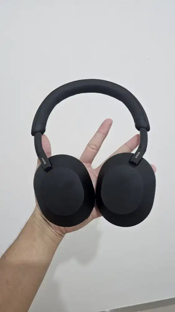 Sony WH-1000XM5