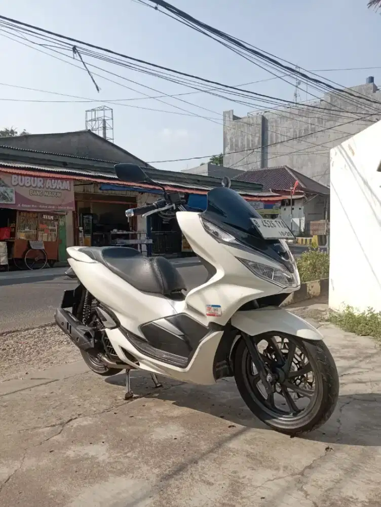 Honda PCX 150 2018 Ori Ganteng Low KM