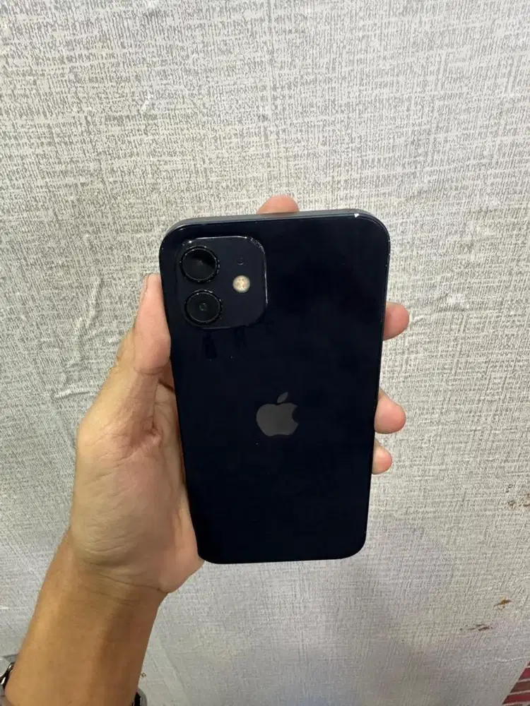 Iphone 12 64gb blaxk