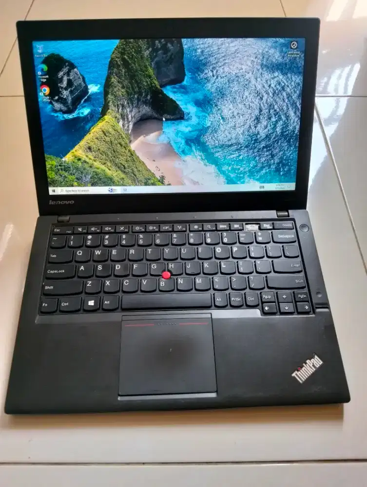 Lenovo thinkpad X240 core i5