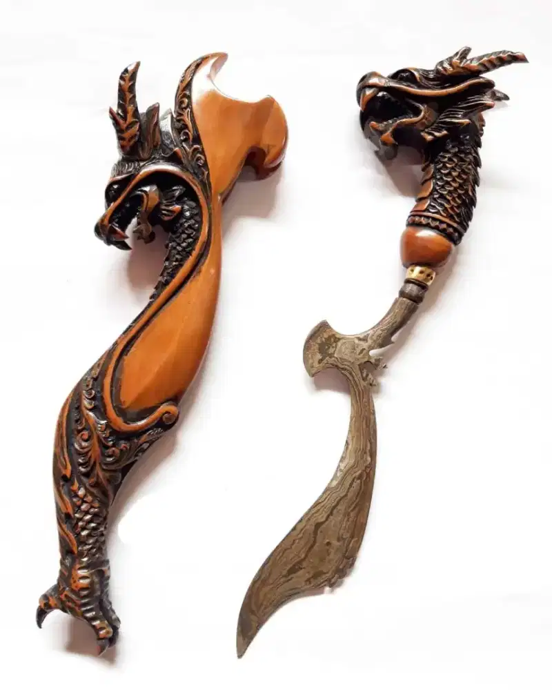 Kujang Pamor Naga