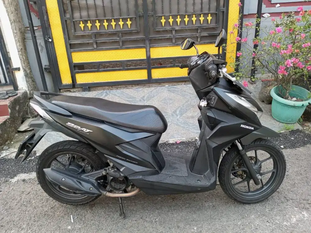 Honda Beat Deluxe 2021 Black Doff Mulus Terawat Siap Pakai