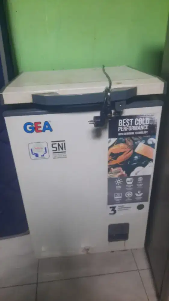 Kulkas Freezer Box Gea