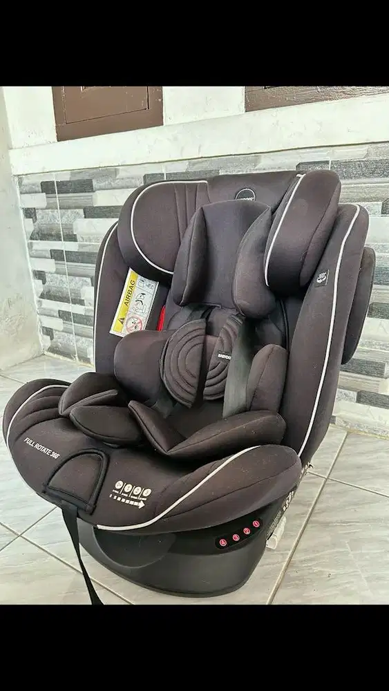 Car seat babydoes freerotate 360