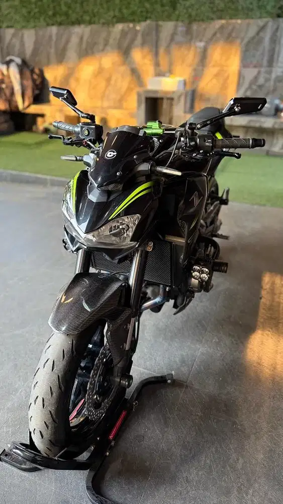 Kawasaki Z900 2019 FP Ducati CBR