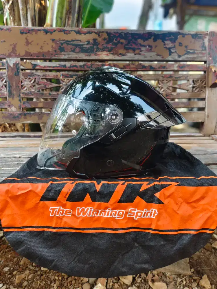 Ink terra 2 hitam glossy size M