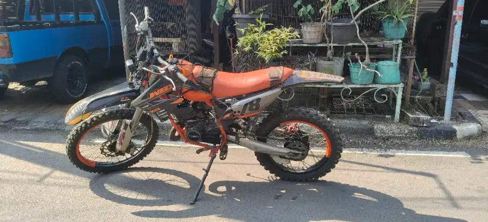 YamahabTrail RZR 2 tak