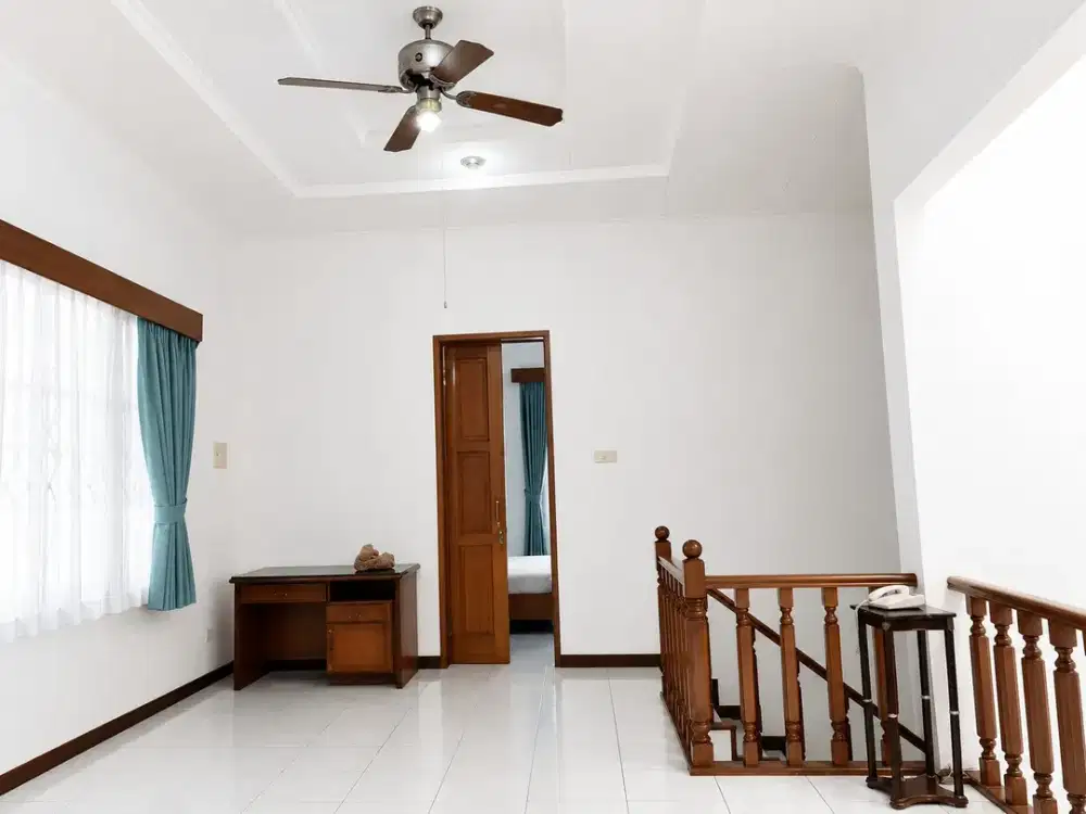 Rumah 2 Lantai Strategis di Pondok Hijau 2 Pondok Indah, Jakarta Selatan