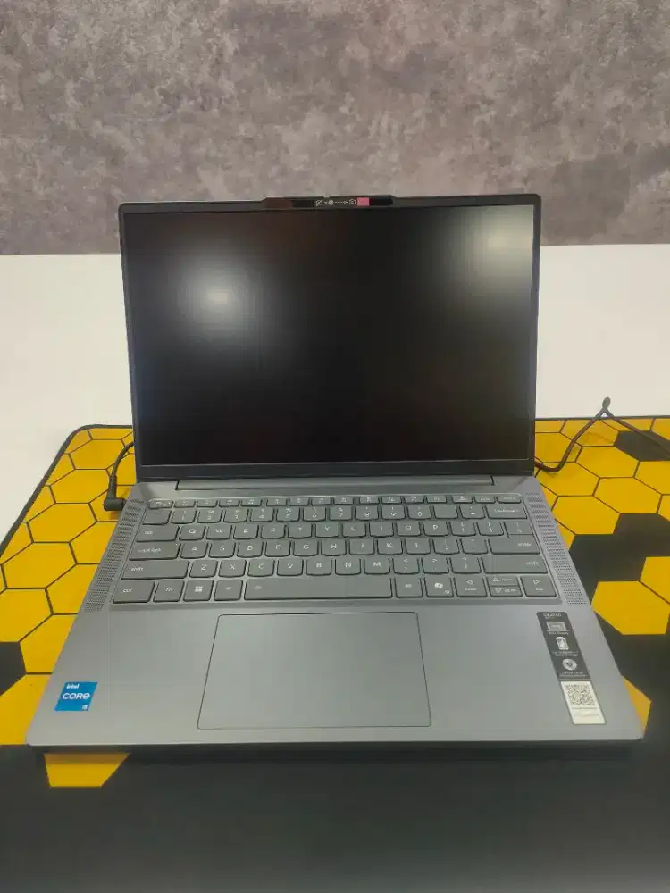 LAPTOP LENOVO IDEAPAD SLIM 3 - CORE I5