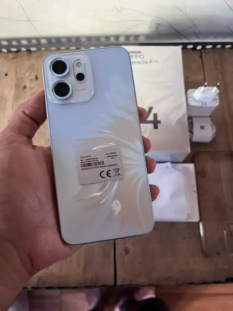 OPPO RENO 14f 5G 8+8/256