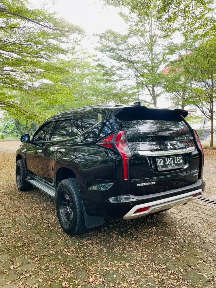 PAJERO SPORT DAKAR 4x2 AT 2022/23