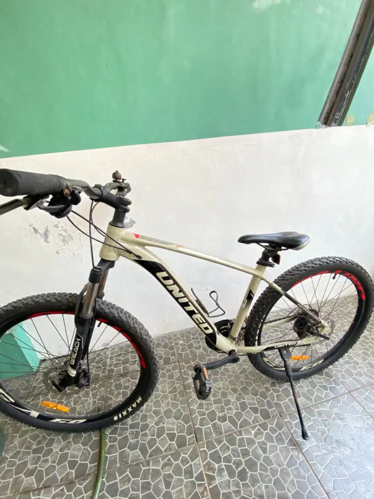Di jual sepeda MTB United Monza 27,5 inch