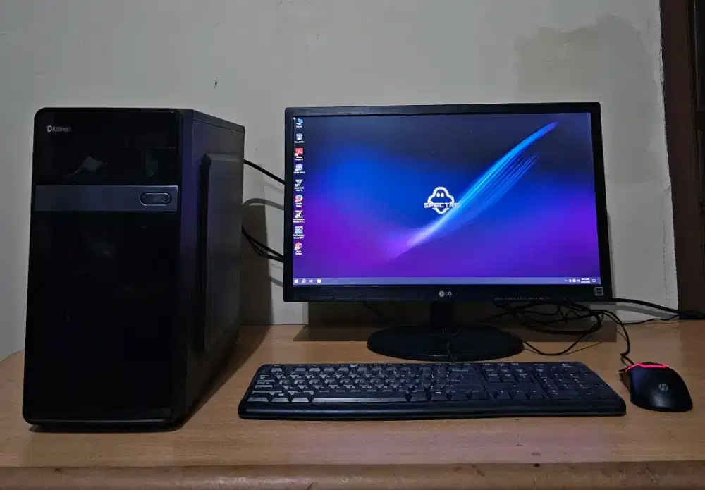 1 Set Komputer untuk Multimedia, Editing, dan Game