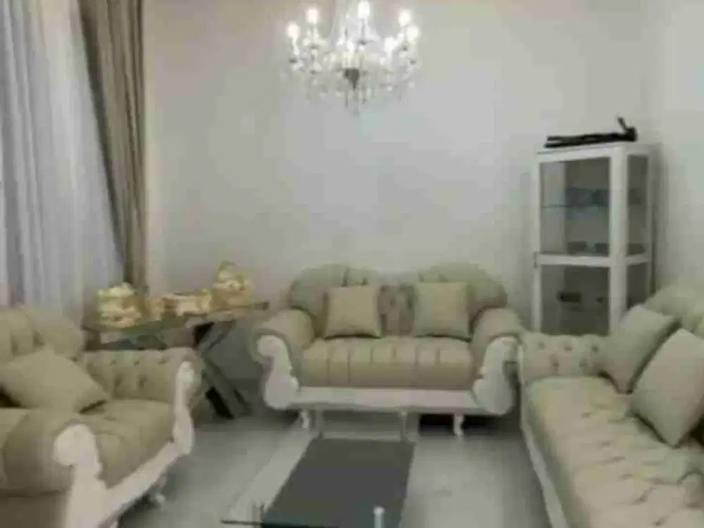 Tak Perlu Repot!!! Rumah 3 Lantai Full Furnished Siap Huni Dalam Cluster di Cirendeu Pondok Cabe