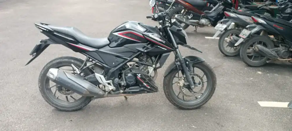 Motor honda CB 150cc